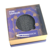 Boîtes d'emballage de cadeaux islamiques en mousse avec logo gaufré de luxe violet personnalisé pour safran