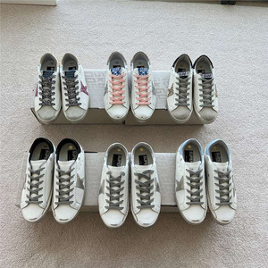 Chaussures de sport respirantes et luxueuses à lacets DSYX Q1208-03, toutes saisons, en cuir véritable souple, imprimé étoile rétro, légères, anti-odeur - Product Image 1