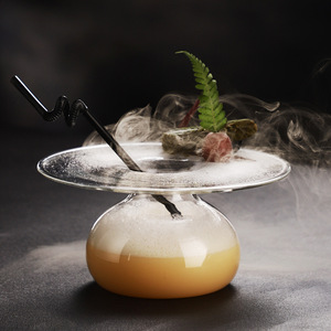 Personnalité Bar <span class=keywords><strong>Verres</strong></span> à Cocktail avec Plats <span class=keywords><strong>de</strong></span> Glace Sèche Verre Transparent Articles à Boire pour Restaurant Hôtel - Product Image 1