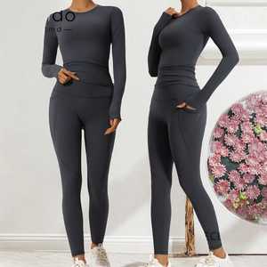 ชุดโยคะผู้ชายคุณภาพสูง เนื้อผ้านุ่มพิเศษ เสื้อยืดแขนยาว กางเกงเลกกิ้ง ผ้ายืดผสมสแปนเด็กซ์ 30% ผ้ารัดรูป ด้านหน้าเรียบ แห้งเร็ว - Product Image 1