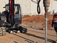 Pieu hélicoïdal en acier pour systèmes de montage solaire, épaisseur de lame 2-4 mm, galvanisé à chaud, longueur/diamètre personnalisés
