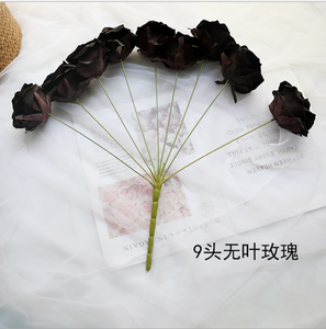 <span class=keywords><strong>E</strong></span>-20148 del Commercio All'ingrosso del ragazzo di laurea fiore piccolo singolo fiore di rosa bouquet di <span class=keywords><strong>rose</strong></span> nere matrimoni nero rosa di modo per il Regalo - Product Image 5