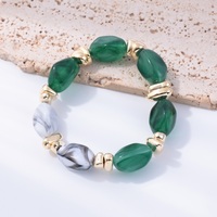 Bracelet Bohème Multicolore Plaqué Or avec Perles en Résine pour Femme - Bijou Tendance Quotidien et Cadeau de Fête