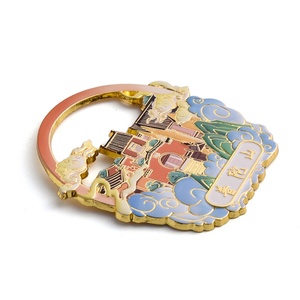 Cadeau promotionnel personnalisé, aimant de réfrigérateur en métal de nouvelle conception, design creux multicolore - Product Image 3