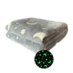 새로운 디자인 어두운 담요 접이식 부드러운 플란넬 침대 담요 세트 별