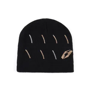 Großhandel Custom Embroidery Logo schwarze Mütze Strick warme Winter hüte Unisex Skully Beanie