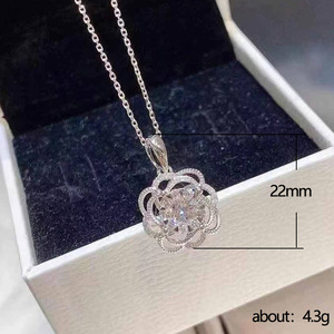 Collana con Ciondolo a Fiore in Cristallo per Donne, Catena Minimalista per Clavicola, Gioielli alla Moda - Product Image 5