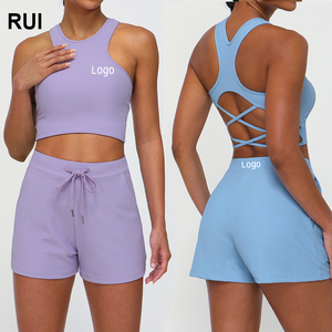 RUIQUWIN Vente en gros Ensemble de sport décontracté uni avec ceinture, short à cordon de serrage, poche, ensemble deux pièces pour yoga, fitness, course à pied et exercice - Product Image 1