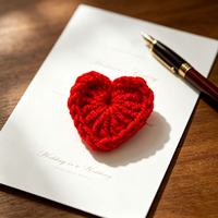 Applique en crochet fait main en forme de cœur rouge, ornement en tricot pour décoration de cadeau, accessoires DIY pour la Saint-Valentin