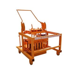 QM4-45 nhỏ di động khối đúc máy di chuyển máy làm gạch rỗng khối làm máy làm việc ở Châu Phi - Product Image 2