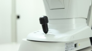 Bảng Điều Khiển Màn Hình Cảm Ứng 6.5 Có Động Cơ Chin Rest Và Tự Động Cắt Giấy Tự Động Refkeratometer - Product Image 5