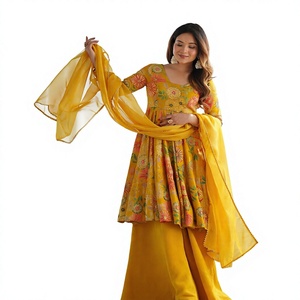 Ensemble de robe Anarkali en rayonne à fleurs jaunes, séchage rapide, avec dupatta, tenue traditionnelle indienne et pakistanaise pour femmes, pour les occasions spéciales et les tenues décontractées, toutes saisons - Product Image 3