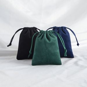 Pochette à Bijoux en Velours de Luxe Personnalisable avec Logo, Cordon de Serrage, Haute Qualité, Idéale pour Mariage - Vente Flash - Product Image 4