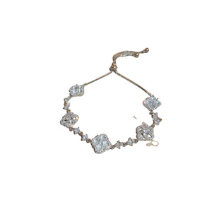 South Korea High-End Women's Elegant Light Luxury New Style Four-Petal Flower Zircon Charm <b>Bracelet</b> Fashion Chain Link <b>Bracelets</b> - Product Image 5