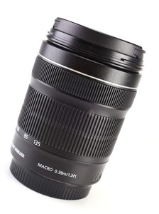 เลนส์ซูม HFT Professional EF-S 18-135 มม. F/3.5 IS สำหรับกล้องดิจิตอล ระยะซูมขั้นต่ำ 0.39 ม. กำลังขยาย 0.28 เท่า 7 ใบมีด 96 มม. - Product Image 3