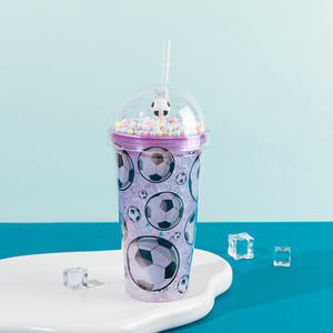 Neuer doppelwandiger Eiswürfelbecher mit Eiskristalleffekt - Kreativer Fußballbecher - Tragbarer Strohhalmbecher - Festivalgeschenkbecher - Product Image 6