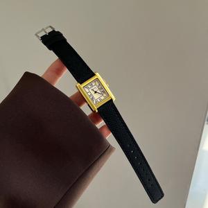 ساعات نسائية جديدة مربعة الشكل بحزام جلدي للطالبات والفتيات، تصميم روماني بسيط وأنيق، ساعات نسائية رائجة - Product Image 5