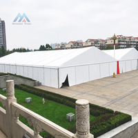Tente de réception à structure en alliage d'aluminium, avec bâche en PVC imperméable pour mariages et grands événements