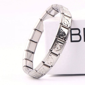 Bracelet de montre unisexe à maillons en acier inoxydable plaqué or 18 carats, géométrique, à modules détachables, personnalisable, vente en gros, offre spéciale - Product Image 1