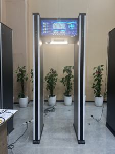 Detektor Logam Sensitivitas Tinggi dengan Penentuan Posisi Akurat, Gerbang Detektor Logam Multi-Zona untuk Inspeksi Keamanan - Product Image 4