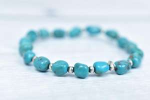 กำไลข้อมือยืดหยุ่นทำมือสไตล์วินเทจ ชุบแพลตตินั่ม ประดับเทอร์ควอยซ์และไข่มุกเงินสเตอร์ลิง สำหรับทุกเพศ - Product Image 3