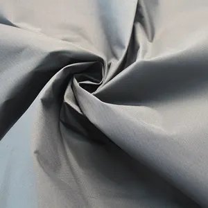 Harga grosir kustomisasi kain dilapisi PVC elastis tinggi 1200D poliester yang diterima untuk tas luar ruangan