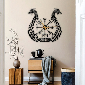 Reloj de Pared Metálico Vikingo Multiestilo Vegvisir con Runas Nórdicas, Mjolnir, Cuervos, Barco de Guerra y Hachas, Cortado con Láser, Recubrimiento en Polvo, Personalizable - Product Image 4