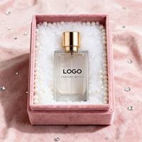 Flacon de parfum en verre mat carré transparent de luxe en gros avec boîte d'emballage de parfum de 30ml 50ml 100ml