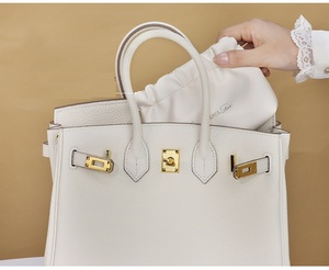 <span class=keywords><strong>Sac</strong></span> de maquillage en cuir PU imperméable, trousse de toilette, <span class=keywords><strong>sac</strong></span> de voyage à main pour femmes avec ouverture plissée, rangement cosmétique portable - Product Image 4
