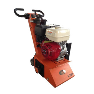 <span class=keywords><strong>Scarificateur</strong></span> à béton pour scarifier la surface des terrains de tennis en argile dure. - Product Image 1
