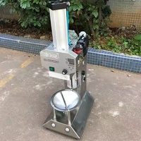 Éplucheur de noix de coco léger portatif de machine de décorticage de noix de coco pour l'usage de ménage et de petite entreprise