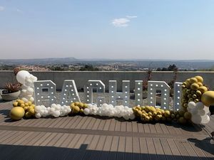 Décoration de mariage Ampoule LED Lettres Mr et Mme Lettres de chapiteau de 4 pieds - Product Image 5