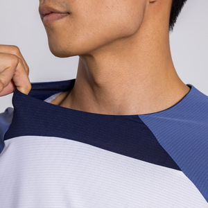 Camiseta de manga larga para hombre de otoño e invierno, entrenamiento físico de secado rápido, correr, ocio, al aire libre, estampado a juego de colores elásticos - Product Image 4