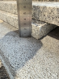 Carreaux de granit naturel 30x300x600 gris rosé poli, pierre traitée thermiquement, revêtement mural et de sol, matériau de construction durable pour extérieur - Product Image 3