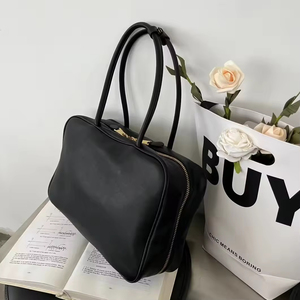 Miu mới của phụ nữ <span class=keywords><strong>arcadie</strong></span> Da Cừu Xếp Li Một Vai Chéo cơ thể túi vuông nhỏ không thấm nước Dây Kéo Túi Bowling cầm tay - Product Image 3