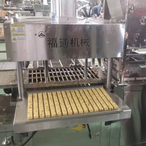 Cube d'avoine automatique formant la machine barre <span class=keywords><strong>de</strong></span> grain formant la machine barre <span class=keywords><strong>de</strong></span> remplacement <span class=keywords><strong>de</strong></span> <span class=keywords><strong>repas</strong></span> <span class=keywords><strong>de</strong></span> forme personnalisée formant la machine - Product Image 4