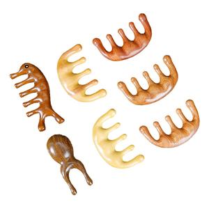 Nuevo peine de cuero cabelludo gua sha masajeador de cuero cabelludo de madera pequeño portátil masajeador de cuero cabelludo de dientes anchos peine hecho a mano peine de sándalo - Product Image 1