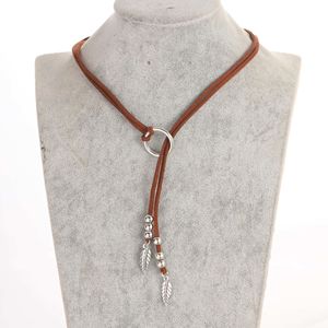 Unionen 1450, collar tejido de moda para mujer, colgante de aleación de estrella de cola de pez con forma de hoja geométrica Vintage, estilo de cadenas de moda - Product Image 1