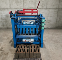 Usine de fabrication de briques en béton mobile complète, machine automatique de formage par vibration avec plateau et chariot
