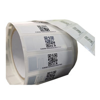 Étiquettes RFID UHF passives à bas prix 860-960 MHz longue portée, autocollants imprimables et étanches pour la gestion des stocks d'entrepôt
