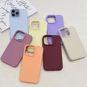 Funda protectora <span class=keywords><strong>de</strong></span> silicona líquida para teléfono, carcasa suave con logotipo para Iphone 12 Pro Max 11 13 14 Plus, venta al por mayor - Product Image 5