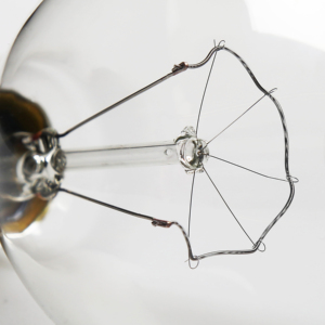 Nhà Máy Giá truyền thống bóng đèn sợi đốt E27 60W 75W 100W A58 A60 rõ ràng Glass Bóng đèn ánh sáng - Product Image 6