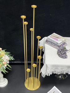 Candelabro Moderno Minimalista LANJO en Dorado y Negro con 9 Brazos, Juego de Candelabros Acrílicos, Centro de Mesa - Product Image 3