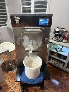 Máquina comercial de helado duro de mostrador de 56L/H para hacer gelato, máquina de congelación por lotes, máquina para hacer helado de frutas reales con certificación CE - Product Image 3