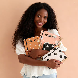 Kit <span class=keywords><strong>de</strong></span> Diario <span class=keywords><strong>de</strong></span> Estudio Bíblico A5 con Páginas Personalizadas SOAP, Planificador Devocional Diario Cristiano para Mujeres, Cubierta <span class=keywords><strong>de</strong></span> Cuero Repujado 2026 - Product Image 1