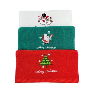 Serviettes brodées de Noël en coton pur 34x75cm, motif Père Noël et sapin, pour boutique textile, idéales comme cadeau. - Product Image 3