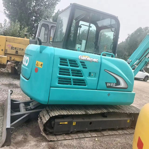 Excavadora de cadenas Kobelco SK60 usada en Japón de alta calidad, 6 toneladas, con motor, caja de cambios y engranajes, certificada por EPA y CE para uso doméstico. - Product Image 2