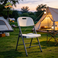 Chaise pliante légère et facile à transporter en plastique HDPE avec structure en acier, idéale pour les banquets, mariages, événements, pique-niques, jardins et autres lieux.