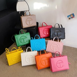 Sac à bandoulière en PU grande capacité pour femme, style décontracté, avec poignée supérieure, idéal pour appareil photo, sac fourre-tout de voyage, collection 2026 - Product Image 6