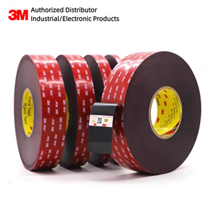 Cinta Adhesiva de Espuma 3M 5925 VHBB, Cinta de Espuma Acrílica Negra de Doble Cara para Molduras Exteriores de Automóviles, Unión de Alta Resistencia - Product Image 1